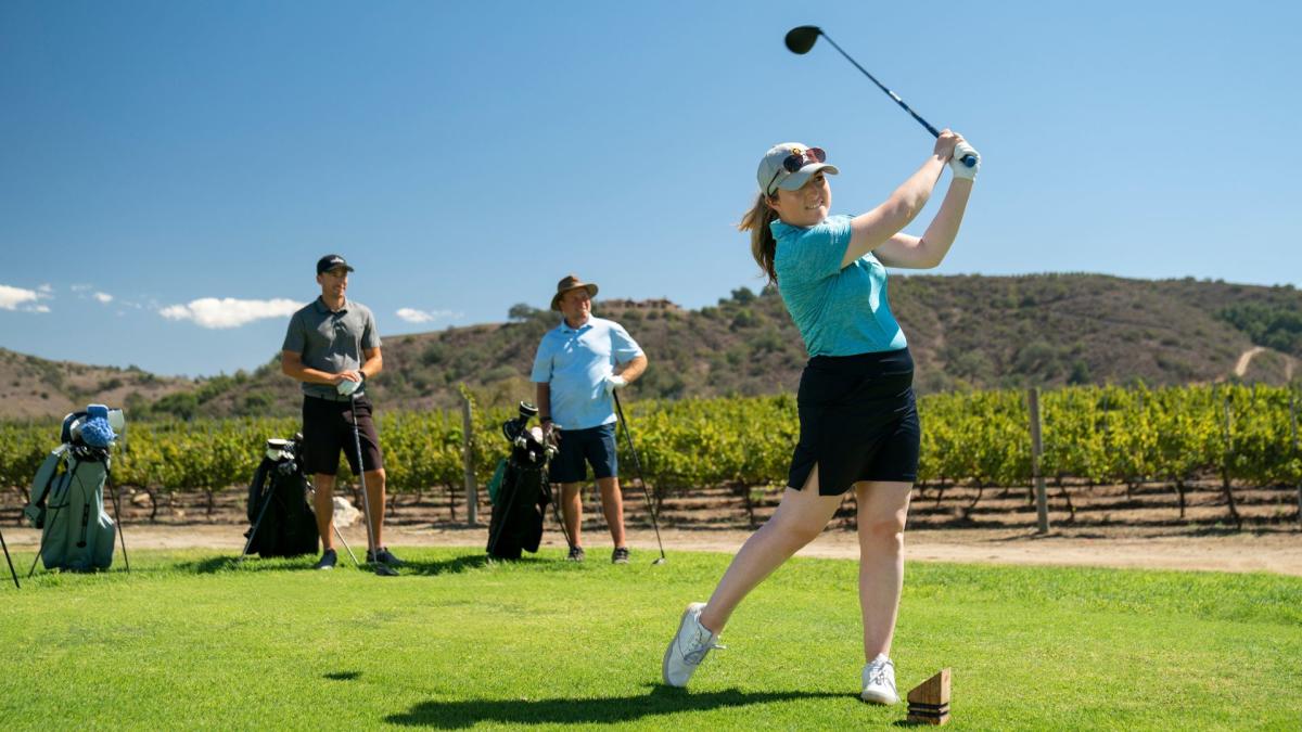 Discover the best of Temecula Valley golf: Where challenge meets beauty.